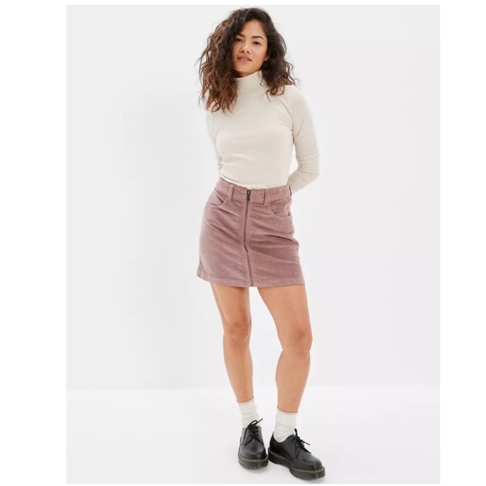 AEO Corduroy High Rise Mini Skirt in Mauve